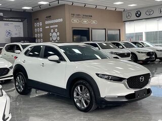 2022 Mazda CX-3 I Рестайлинг, белый, 1890000 рублей, вид 1