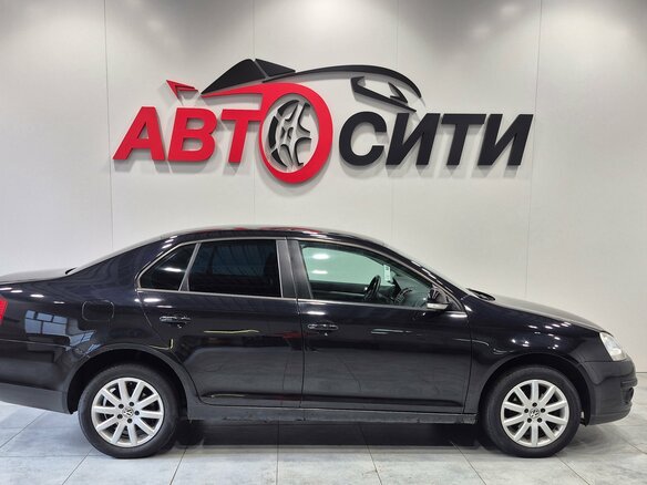 2010 Volkswagen Jetta V, чёрный, 699000 рублей - вид 8