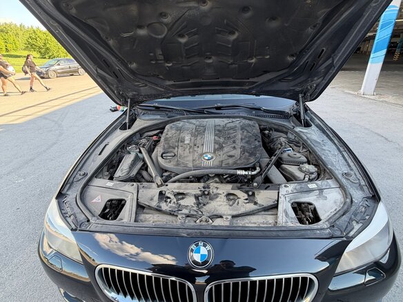 2011 BMW 5 серии 530d xDrive VI (F10/F11/F07), чёрный, 1650000 рублей - вид 13