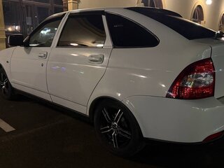 2011 Lada (ВАЗ) Priora I, белый, 350000 рублей, вид 4