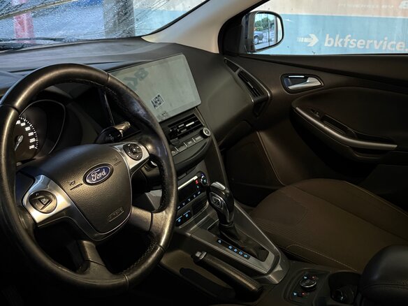 2012 Ford Focus III, синий, 600000 рублей - вид 13