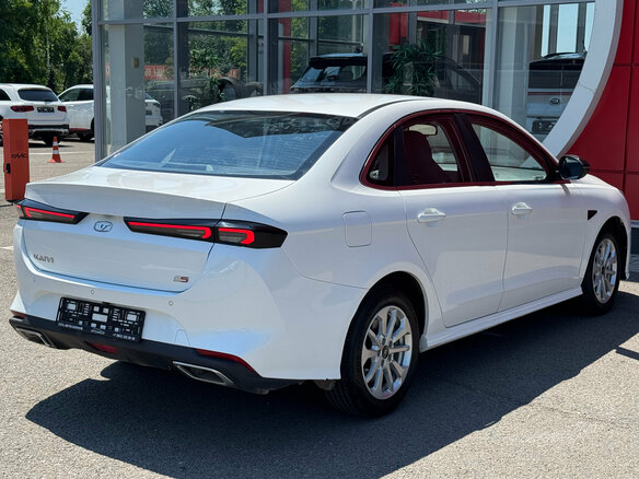 2023 Kaiyi E5, белый - вид 4