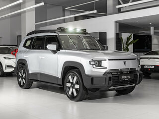 2025 Changan Deepal G318, серый, 6000000 рублей, вид 4