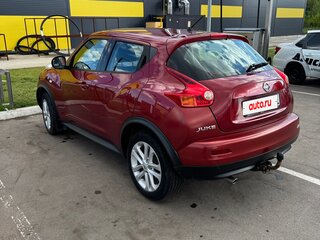 2014 Nissan Juke I, красный, 1100000 рублей, вид 4