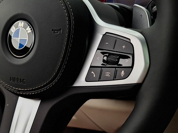 2026 BMW X7 40d I (G07) Рестайлинг, серый, 18850000 рублей - вид 15