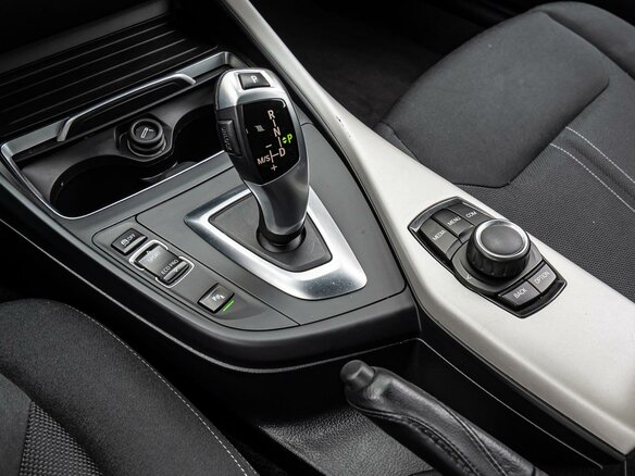 2018 BMW 1 серии 118i II (F20/F21) Рестайлинг 2, синий, 1650000 рублей - вид 11
