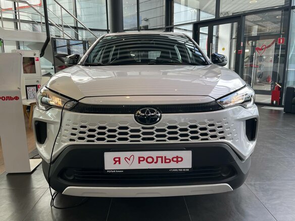 2026 Toyota Corolla Cross I Рестайлинг, белый - вид 2