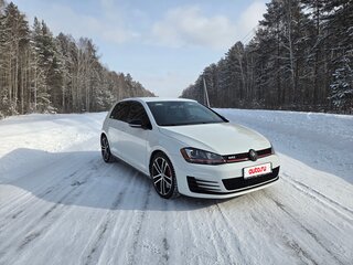 2016 Volkswagen Golf GTI VII, белый, 1950000 рублей, вид 4