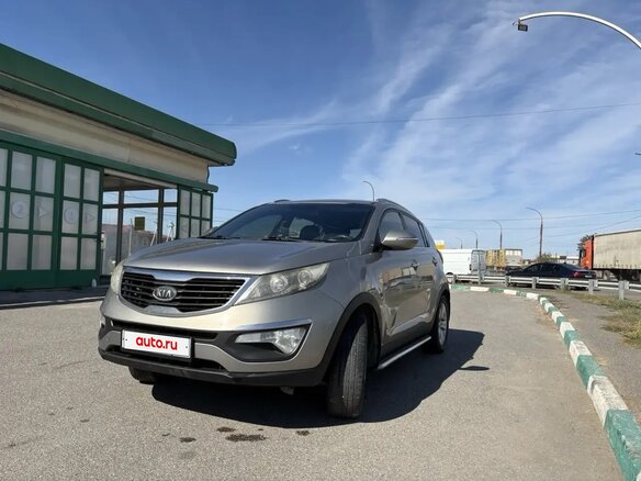 2010 Kia Sportage III, серебристый, 1370000 рублей