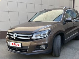 2016 Volkswagen Tiguan I Рестайлинг, коричневый, 1950000 рублей, вид 2