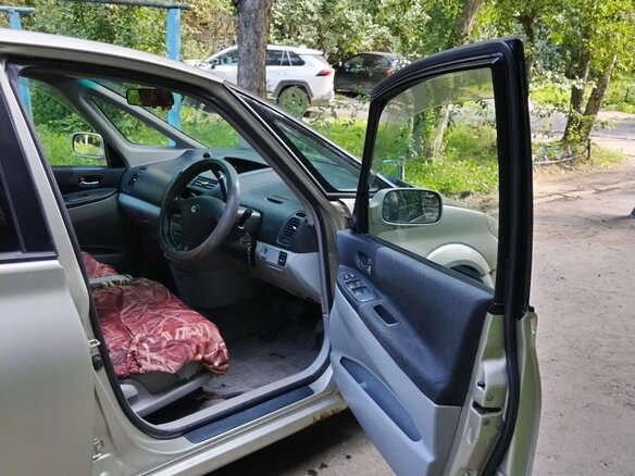 2000 Toyota Opa I, серебристый - вид 8
