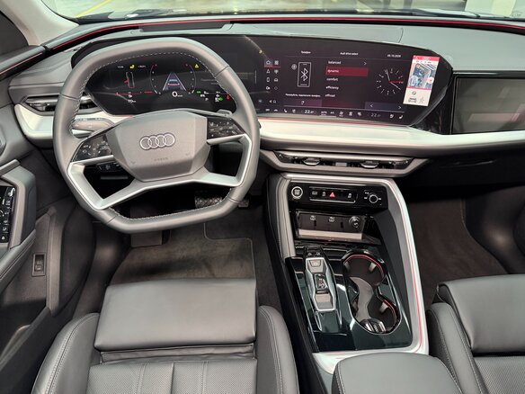 2025 Audi Q5 45 TFSI III (GU), синий, 9600000 рублей - вид 14