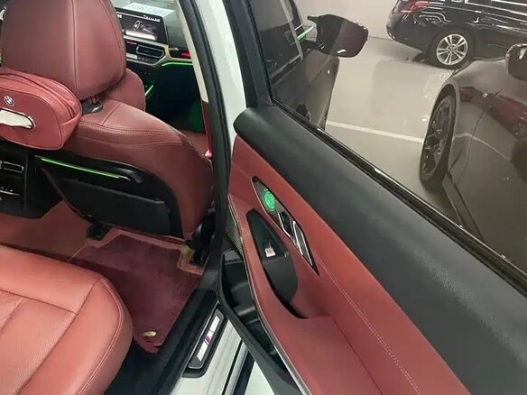 2022 BMW 3 серии 320i VII (G2x), чёрный, 2410000 рублей - вид 10
