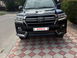 2019 Toyota Land Cruiser 200 Series Рестайлинг 2, чёрный, 6750000 рублей, вид 5