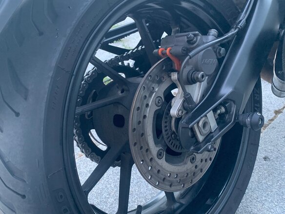 2019 Yamaha MT-09 (FZ-09), чёрный, 1000000 рублей - вид 11
