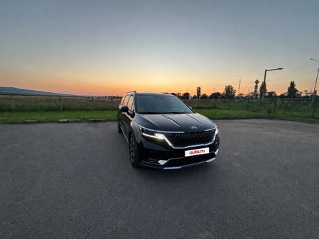 2021 Kia Carnival IV, чёрный, 4000000 рублей, вид 2