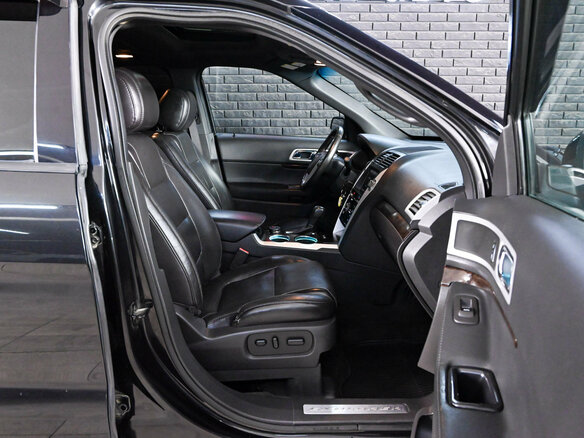 2012 Ford Explorer V, чёрный - вид 11