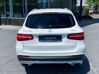 2017 Mercedes-Benz GLC 300 I (X253), белый, 3100000 рублей, вид 4