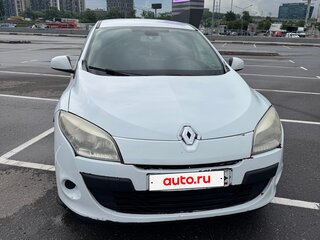 2011 Renault Megane III, белый, 580000 рублей, вид 1