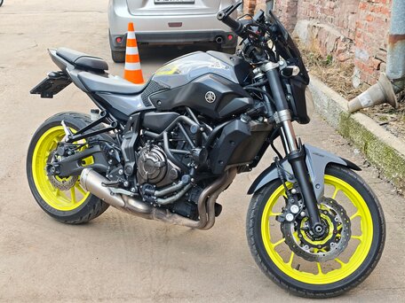 2017 Yamaha MT-07 (FZ-07), жёлтый, 639999 рублей, вид 1