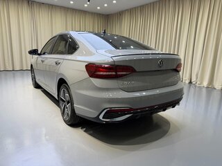 2022 Volkswagen Lavida III Рестайлинг, серый, 1130000 рублей, вид 4