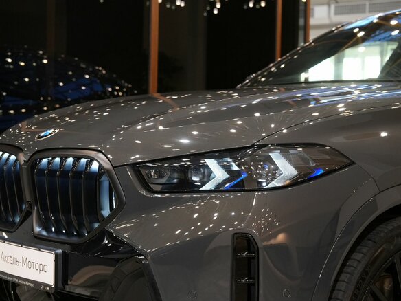 2026 BMW X6 30d III (G06) Рестайлинг, серый, 17700000 рублей - вид 6