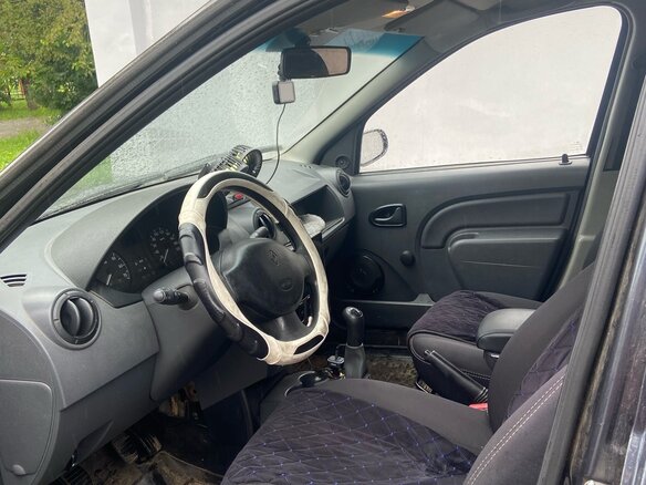2009 Renault Logan I, серый, 280000 рублей - вид 6