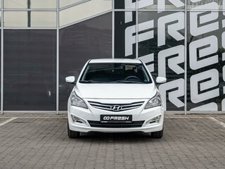 2015 Hyundai Solaris I Рестайлинг, белый, 810000 рублей, вид 3