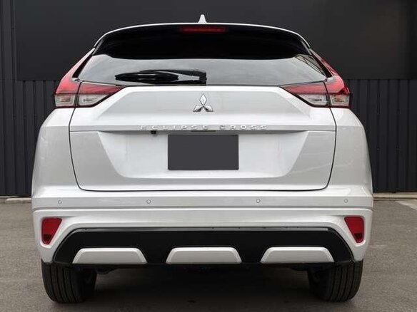 2022 Mitsubishi Eclipse Cross I Рестайлинг, белый, 1810000 рублей - вид 4