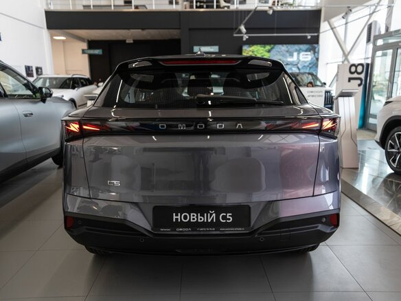 2026 Omoda C5 II, серый, 2399000 рублей - вид 8