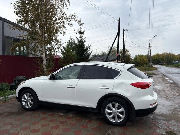 2009 Infiniti EX EX35 5-speed I (J50), белый, 999999 рублей - вид 4