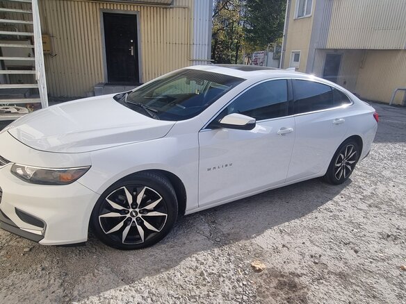 2017 Chevrolet Malibu IX, белый, 1450000 рублей - вид 5