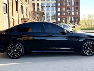 2017 BMW 5 серии 530i VII (G30/G31/G38), чёрный, 3999999 рублей, вид 2