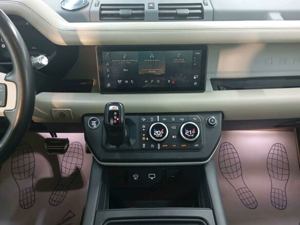 2021 Land Rover Defender 110 II, белый, 7100000 рублей - вид 10