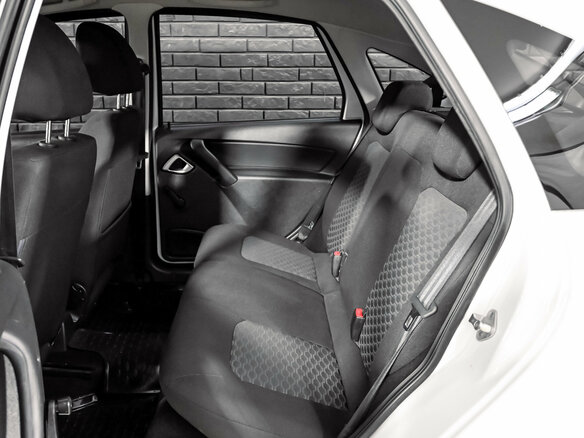 2022 Lada (ВАЗ) Granta I Рестайлинг, белый, 750000 рублей - вид 18