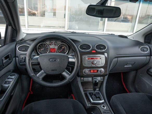 2008 Ford Focus II Рестайлинг, чёрный, 599000 рублей - вид 6
