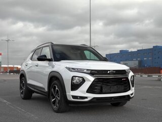 2023 Chevrolet TrailBlazer III Рестайлинг, белый, 2227327 рублей, вид 2