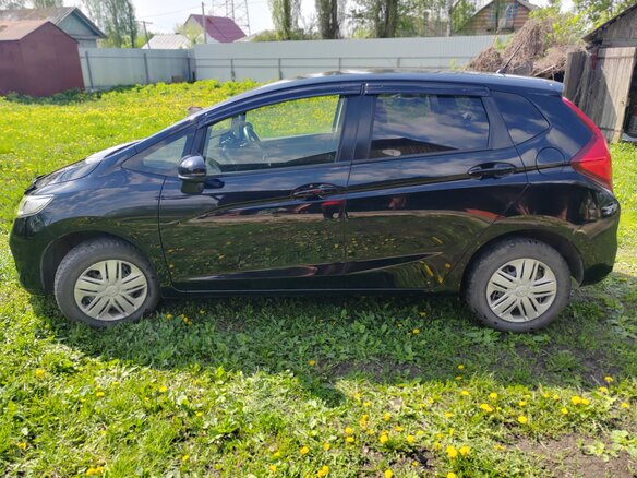 2019 Honda Fit III Рестайлинг, чёрный, 1140000 рублей - вид 8