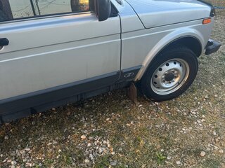 2015 Lada (ВАЗ) 2131 (4x4) 213105 I, серебристый, 600000 рублей, вид 4