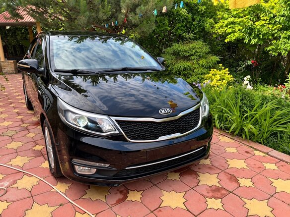 2016 Kia Rio III Рестайлинг, чёрный, 835000 рублей