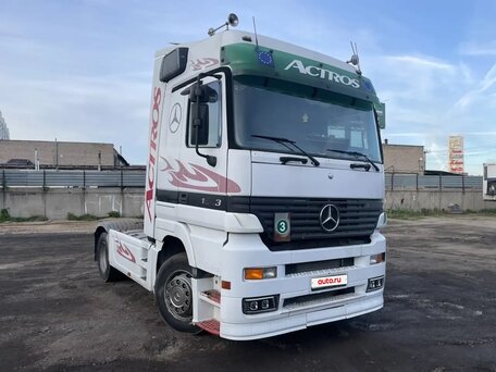 2003 Mercedes-Benz Actros, белый, 2000000 рублей, вид 3