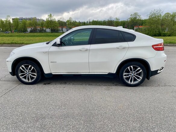 2014 BMW X6 35i I (E71) Рестайлинг, белый, 1750000 рублей - вид 5