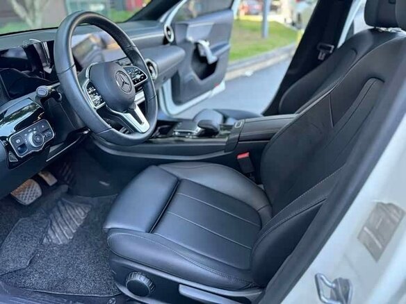 2021 Mercedes-Benz A-Класс 180 Long IV (W177), белый, 1820000 рублей - вид 3