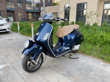 2009 Vespa GTV 250, синий, 369000 рублей, вид 2