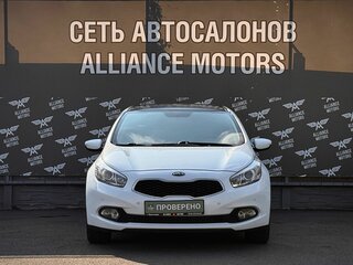 2015 Kia Ceed II, белый, 1115000 рублей, вид 2