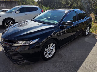 2019 Toyota Camry VIII (XV70), чёрный, 2200000 рублей, вид 1