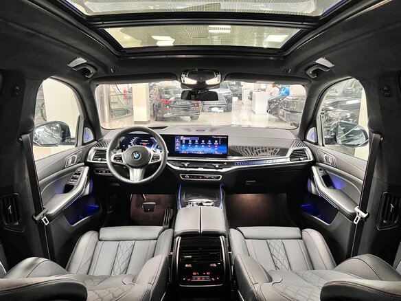 2026 BMW X7 40d I (G07) Рестайлинг, серый, 17999000 рублей - вид 15