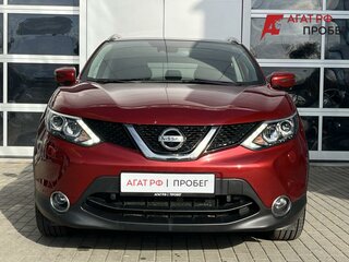 2017 Nissan Qashqai II, красный, 1670000 рублей, вид 2