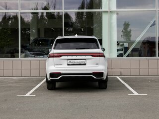2026 Geely Monjaro I Рестайлинг, белый, 4905990 рублей, вид 5