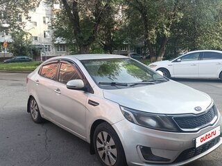 2012 Kia Rio 4-speed III, серебристый, 520000 рублей, вид 2